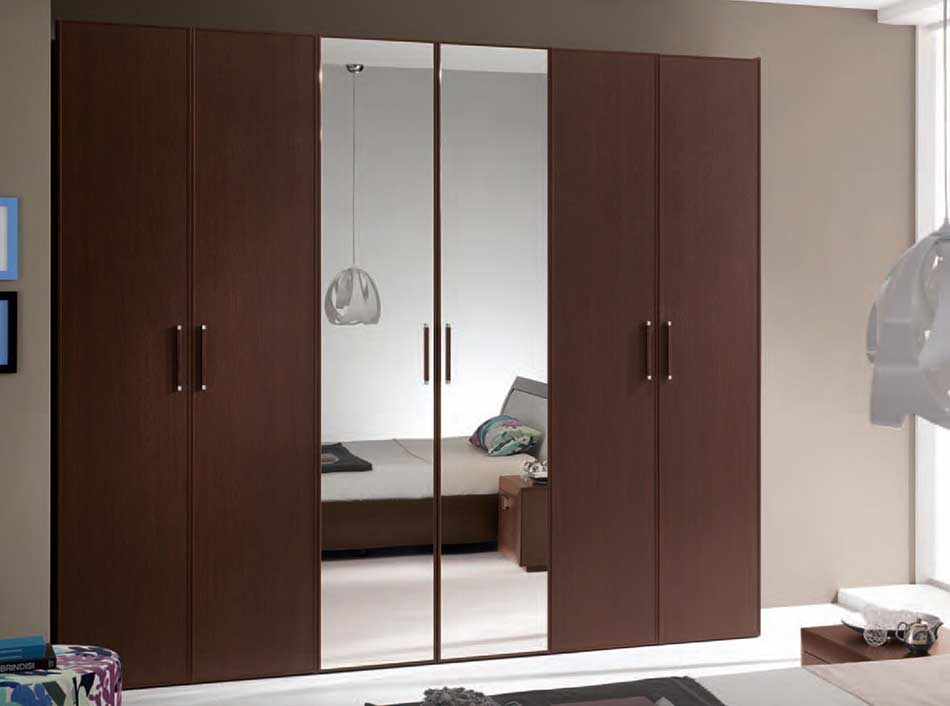 chocolate-brown-coloured-wardrobes-in-gurgaon